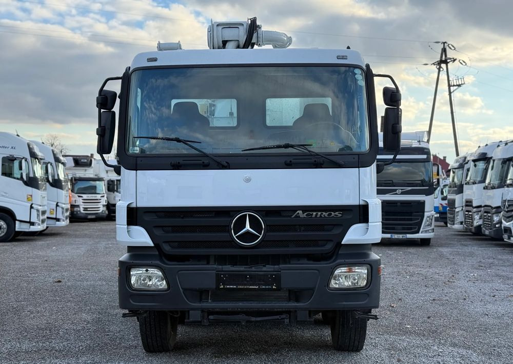 Mercedes-Benz ACTROS 3241 8X4 CIFA24 7m3 - Autobetoneira com bomba: foto 2 Mercedes-Benz ACTROS 3241 8X4 CIFA24 7m3 - Autobetoneira com bomba: foto 2