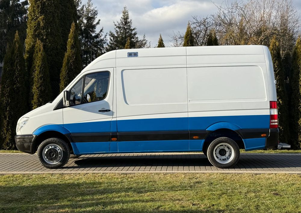 Mercedes-Benz SPRINTER 516 3,5 T MANUAL - Furgão: foto 5 Mercedes-Benz SPRINTER 516 3,5 T MANUAL - Furgão: foto 5