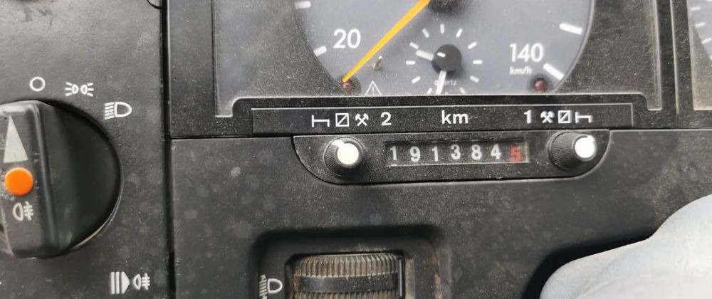 Caminhão com plataforma aérea Mercedes-Benz VARIO 815D 17 M: foto 9