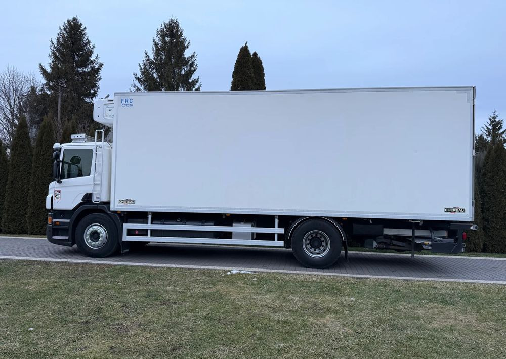 Scania P 280 CHEREAU CARRIER HAKÓWKA - Caminhão frigorífico: foto 4 Scania P 280 CHEREAU CARRIER HAKÓWKA - Caminhão frigorífico: foto 4