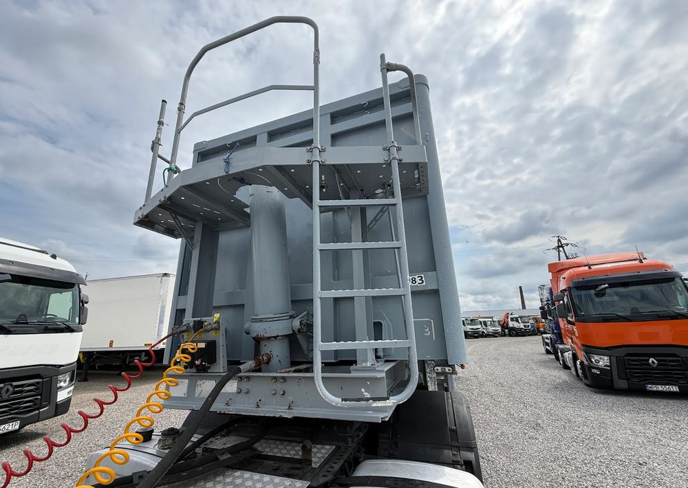 Stas 51 m3 OSIE MERCEDES PODNOSZONA OŚ - Semireboque basculante: foto 1 Stas 51 m3 OSIE MERCEDES PODNOSZONA OŚ - Semireboque basculante: foto 1
