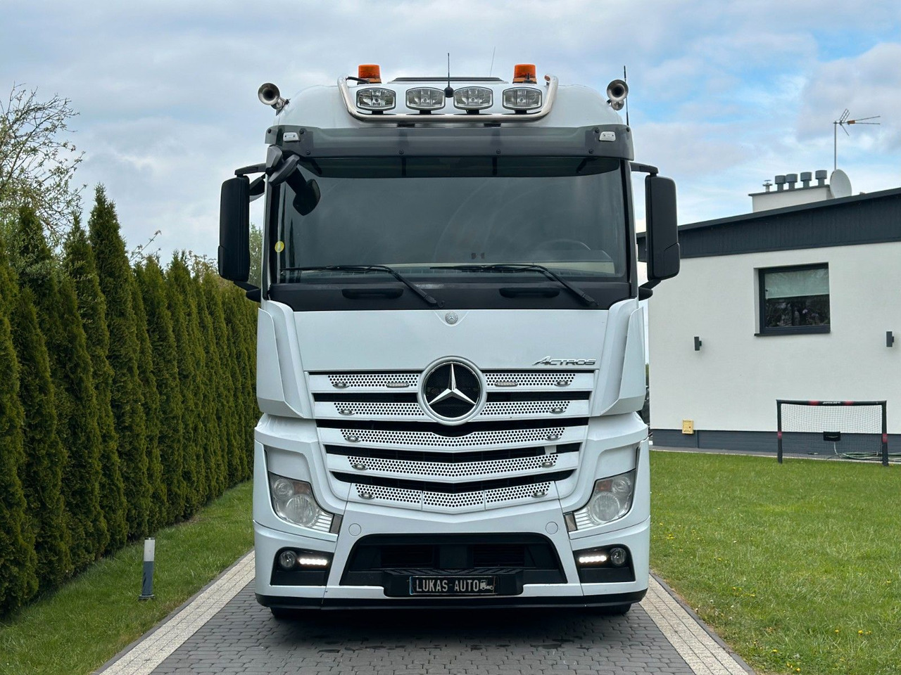 Mercedes-Benz ACTROS 1845 AUTOMATIC FRIGDE - Tractor: foto 2 Mercedes-Benz ACTROS 1845 AUTOMATIC FRIGDE - Tractor: foto 2