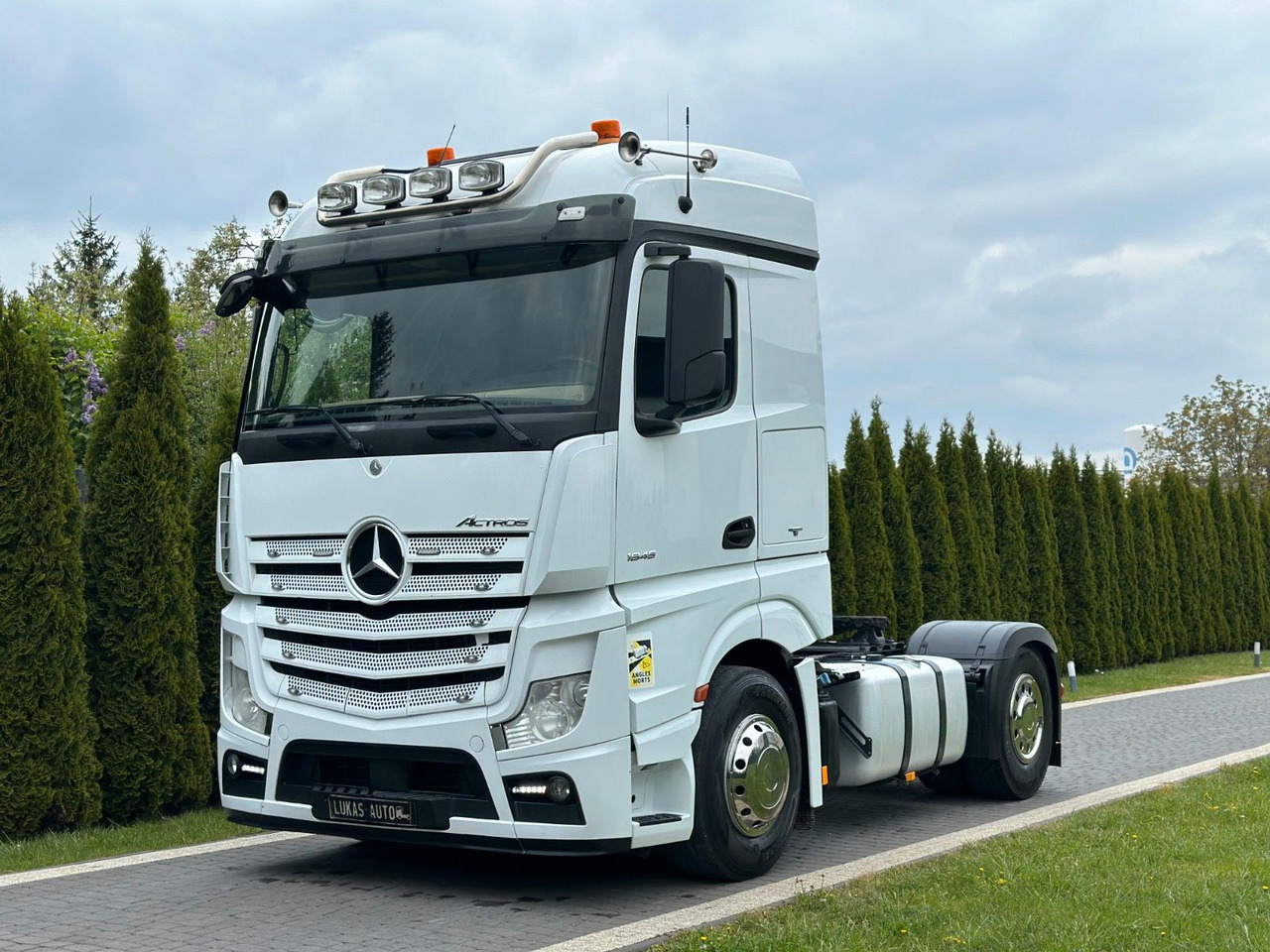 Mercedes-Benz ACTROS 1845 AUTOMATIC FRIGDE - Tractor: foto 1 Mercedes-Benz ACTROS 1845 AUTOMATIC FRIGDE - Tractor: foto 1