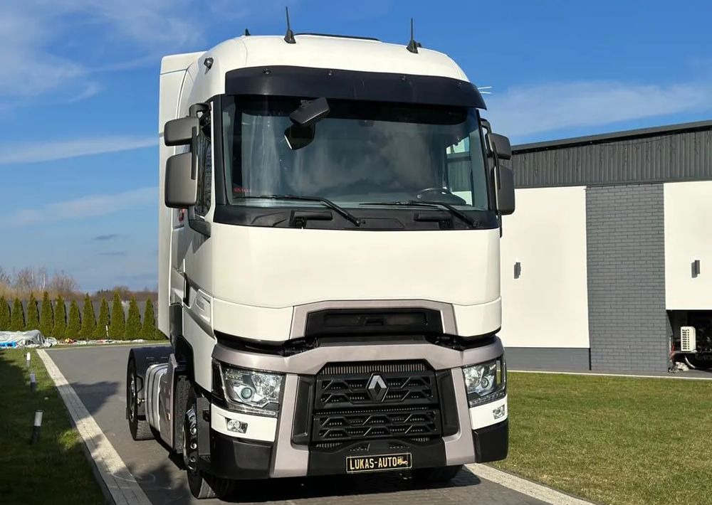 Renault T 520 HIGH - Tractor: foto 2 Renault T 520 HIGH - Tractor: foto 2