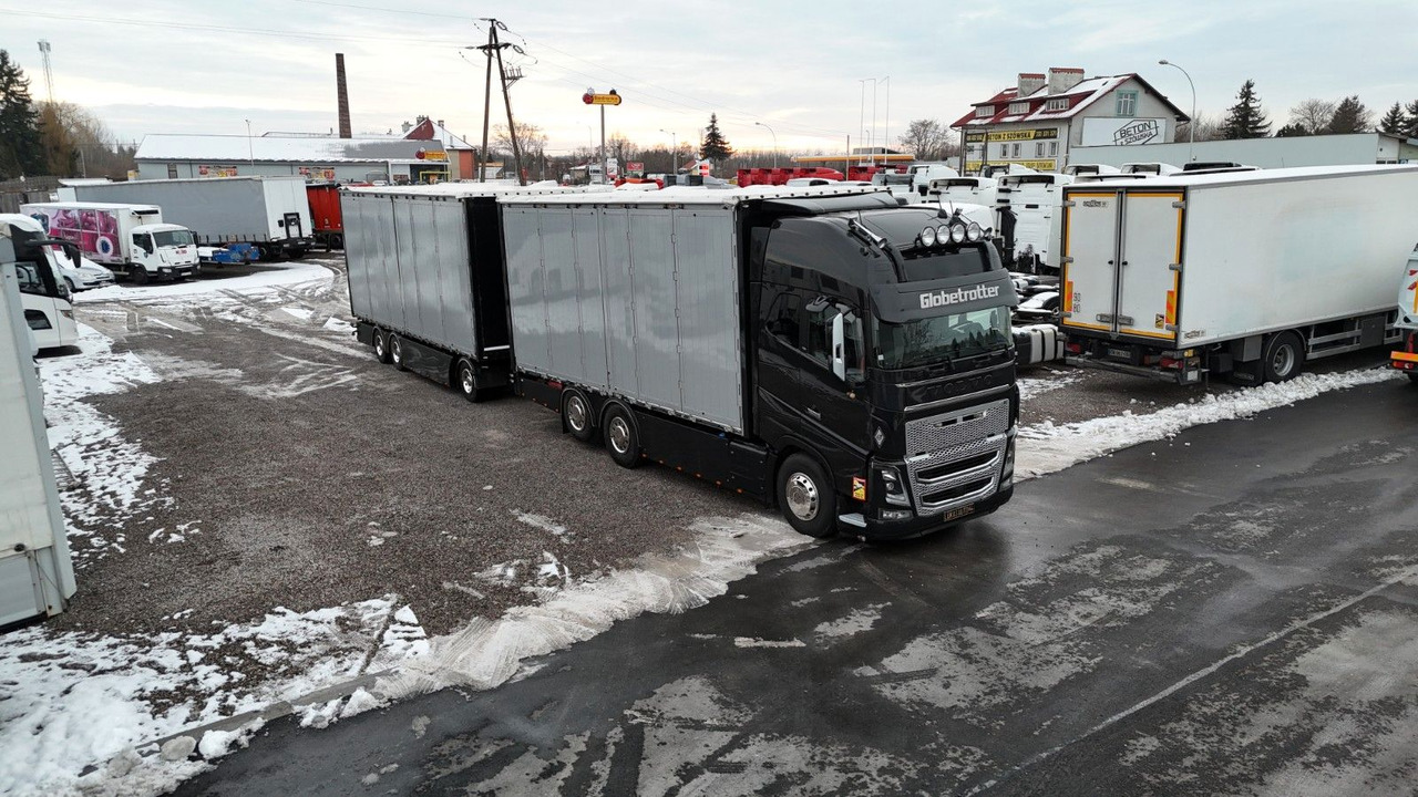Volvo FH16 660 HP XL TANDEM 6x2 LIMITED EDITION - Caminhão furgão: foto 3 Volvo FH16 660 HP XL TANDEM 6x2 LIMITED EDITION - Caminhão furgão: foto 3