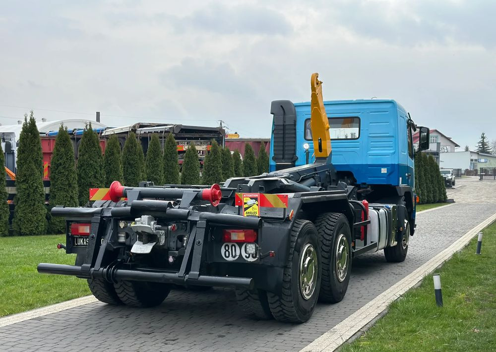 Volvo FM 400 HAKOWIEC 6X4 - Caminhão polibenne: foto 5 Volvo FM 400 HAKOWIEC 6X4 - Caminhão polibenne: foto 5