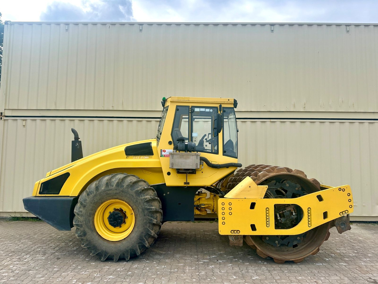 BOMAG BW213PDH-4 / 2012 BJ / Deutsche Maschine - Compactador: foto 5 BOMAG BW213PDH-4 / 2012 BJ / Deutsche Maschine - Compactador: foto 5