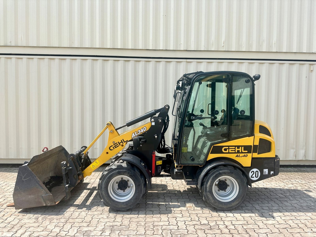 Gehl AL340 / 2020 BJ / 464 H / Schaufel + Gabel - Carregadeira de rodas: foto 1 Gehl AL340 / 2020 BJ / 464 H / Schaufel + Gabel - Carregadeira de rodas: foto 1