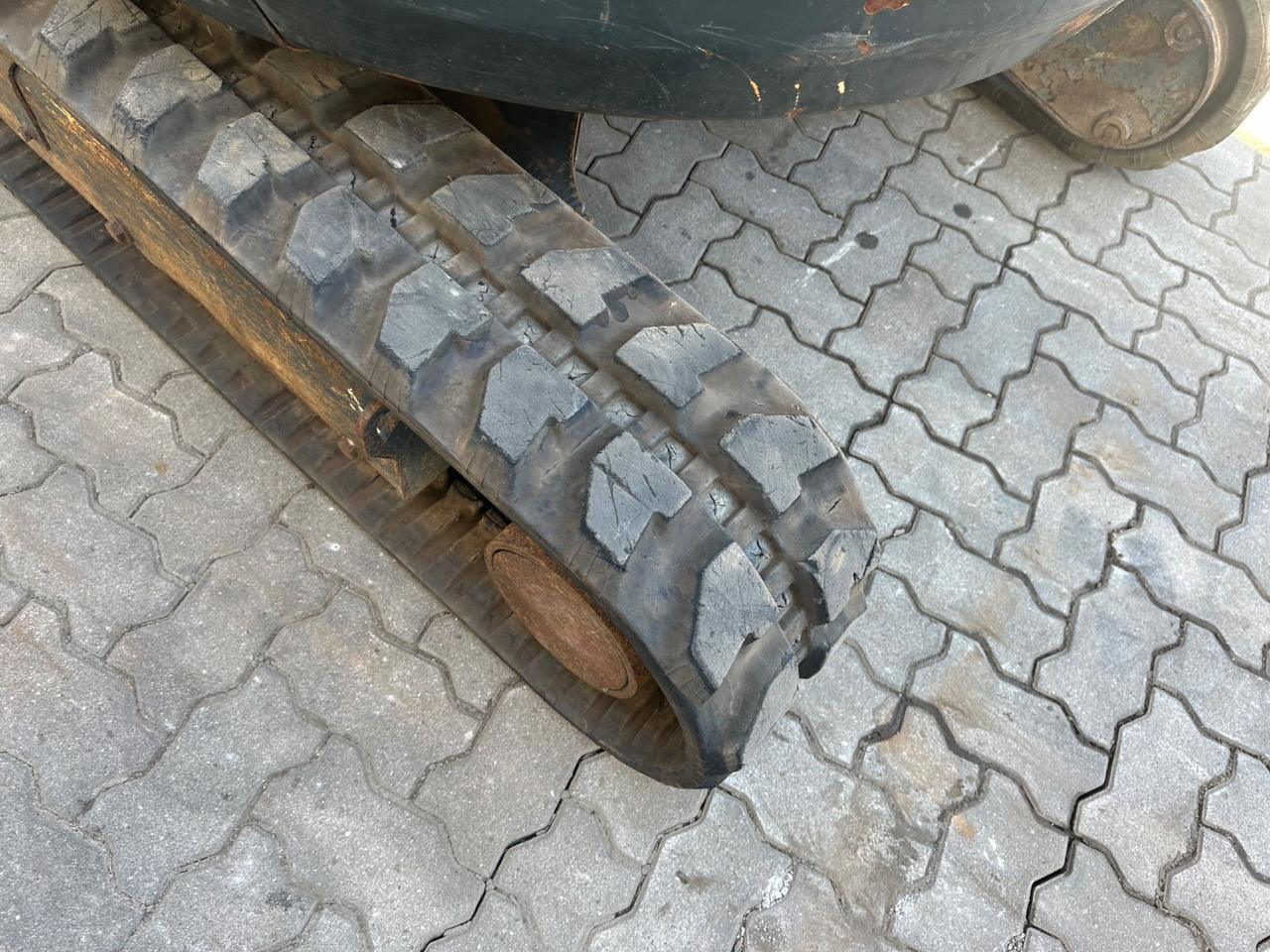 Mini escavadeira Hyundai Robex25Z-9AK / 2018 BJ / 2.962 H / 2.580 KG: foto 7