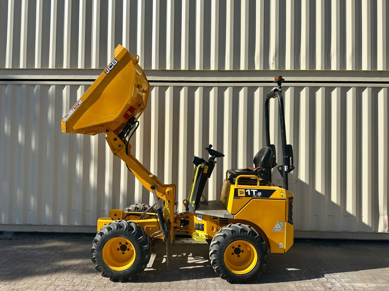 JCB 1T-2 High Tip Dumper, 676 Bh, 1.000 KG - Tombador: foto 2 JCB 1T-2 High Tip Dumper, 676 Bh, 1.000 KG - Tombador: foto 2
