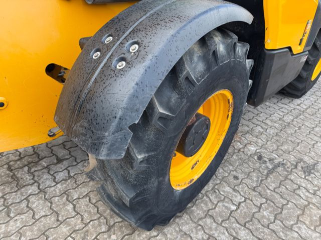 Empilhador telescópico JCB 535-125 / 2016 BJ / 3.571 H / 12.5 Meter: foto 17