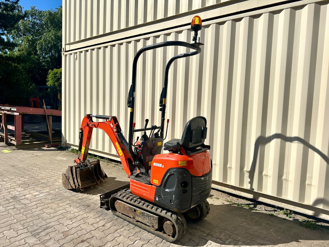Kubota K008-3 / 2021 BJ / 725 H / 4 x Löffel - Mini escavadeira: foto 3 Kubota K008-3 / 2021 BJ / 725 H / 4 x Löffel - Mini escavadeira: foto 3