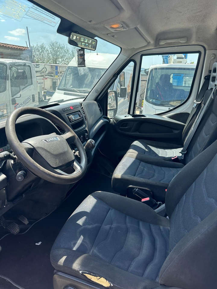 IVECO DAILY 35C12 - Caminhão basculante: foto 5 IVECO DAILY 35C12 - Caminhão basculante: foto 5