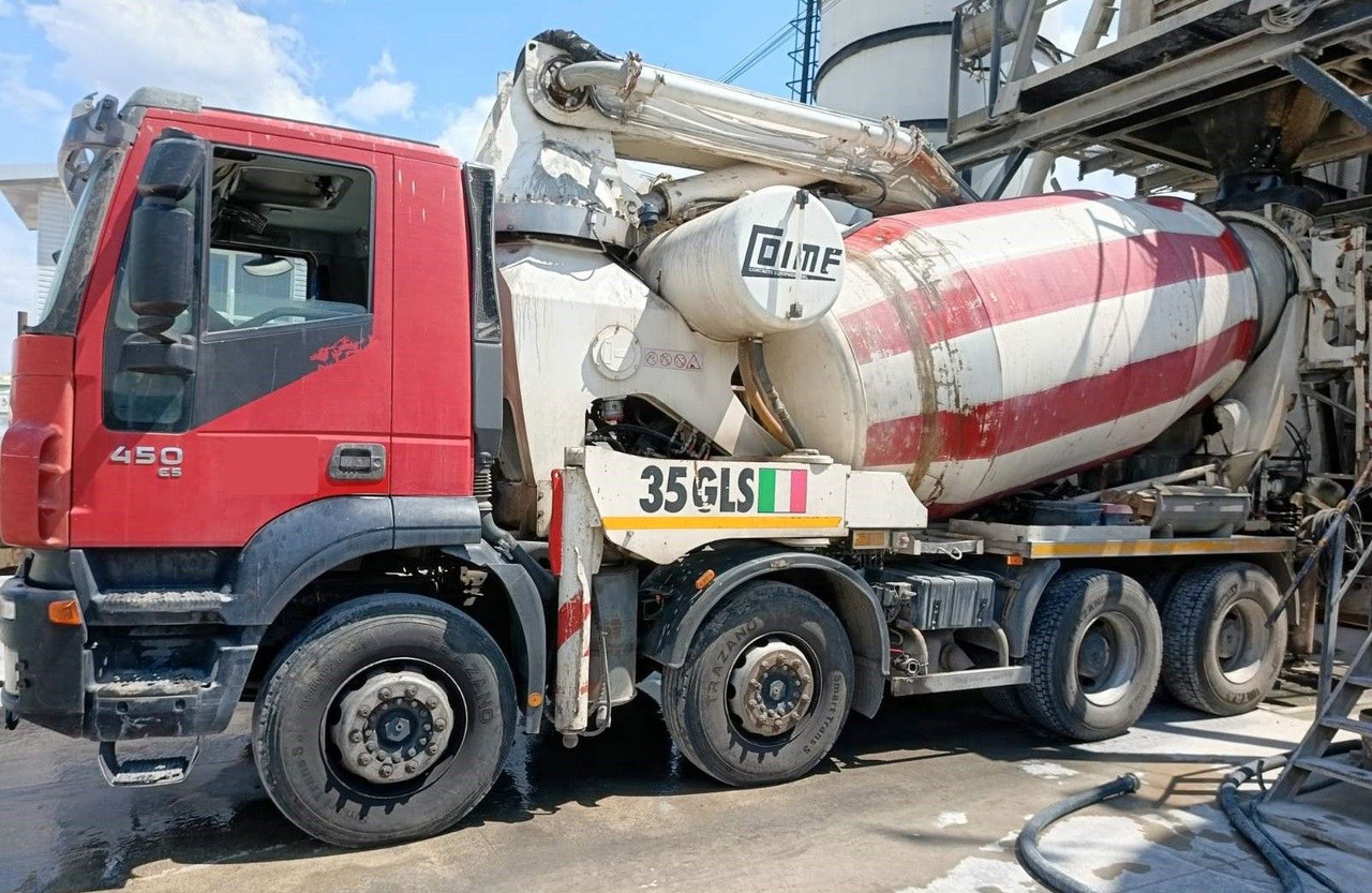 Iveco TRAKKER 450 COIME 35 - Autobomba de betão: foto 3 Iveco TRAKKER 450 COIME 35 - Autobomba de betão: foto 3