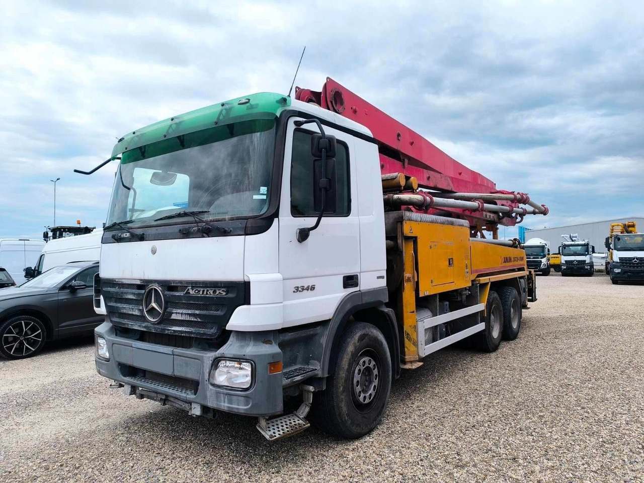 Mercedes-Benz ACTROS 3341 JUNJIN JXR 38-4 - Autobomba de betão: foto 3 Mercedes-Benz ACTROS 3341 JUNJIN JXR 38-4 - Autobomba de betão: foto 3