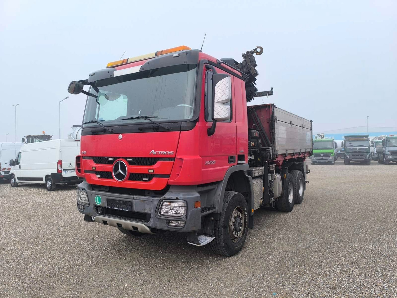 Mercedes-Benz ACTROS 3355 V8 6X6 HIAB 211 EP-5 HIPRO - Caminhão basculante, Caminhão grua: foto 3 Mercedes-Benz ACTROS 3355 V8 6X6 HIAB 211 EP-5 HIPRO - Caminhão basculante, Caminhão grua: foto 3
