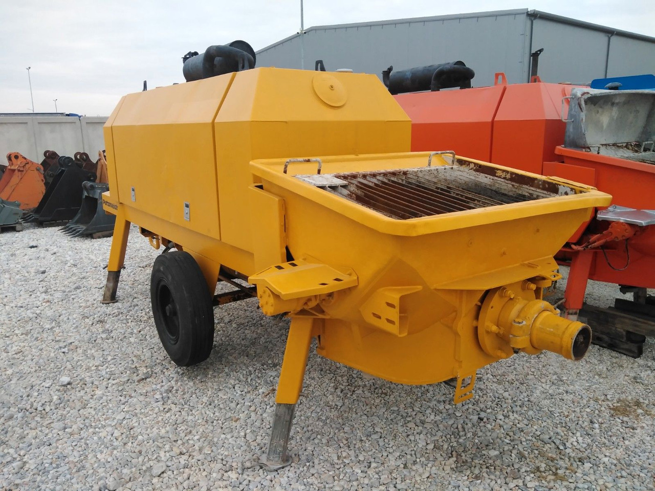 PUTZMEISTER BSA 1407 D - Bomba de betão estacionária: foto 5 PUTZMEISTER BSA 1407 D - Bomba de betão estacionária: foto 5