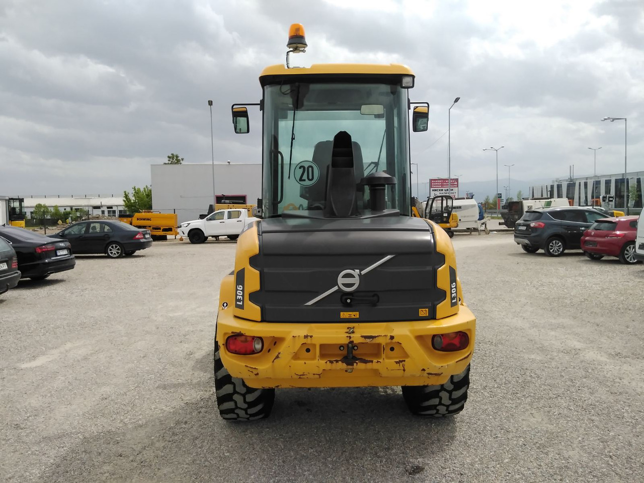 Locação de VOLVO L30G VOLVO L30G: foto 6