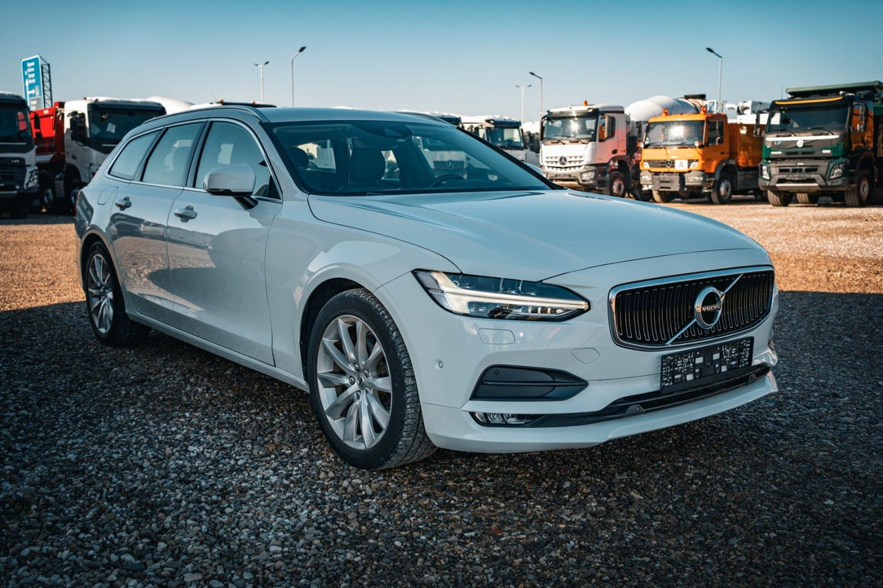 Volvo V90 D4 Momentum 2.0D - Carro perua: foto 1 Volvo V90 D4 Momentum 2.0D - Carro perua: foto 1