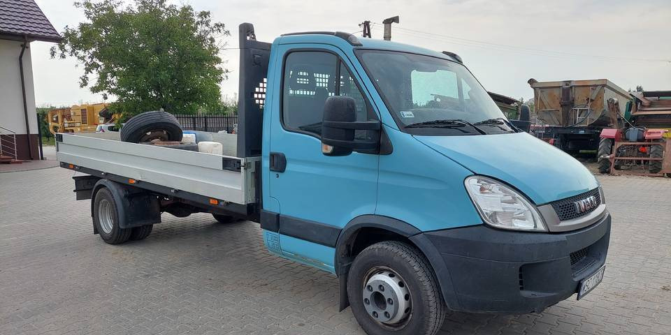 Furgão caixa aberta Iveco Daily 65C17 silnik 3.0 skrzynia automat: foto 7 Furgão caixa aberta Iveco Daily 65C17 silnik 3.0 skrzynia automat: foto 7
