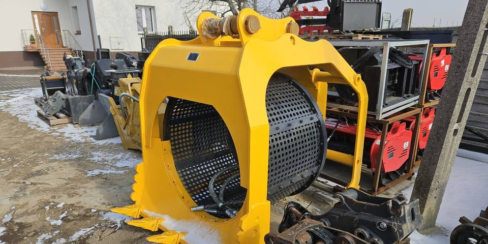 Łyżka przesiewająca obrotowa do koparki Solmek MSB-18 - Balde de Máquina de construção: foto 3 Łyżka przesiewająca obrotowa do koparki Solmek MSB-18 - Balde de Máquina de construção: foto 3