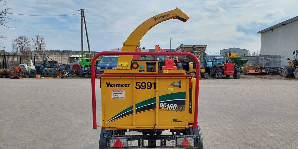 Rębak Vermeer BC160XL 2015 750kg - Estilhaçadora de madeira: foto 2 Rębak Vermeer BC160XL 2015 750kg - Estilhaçadora de madeira: foto 2