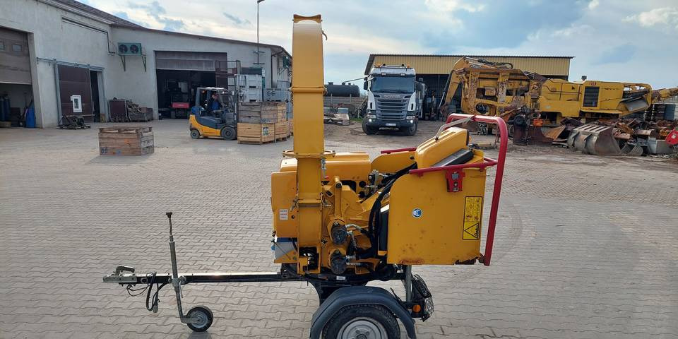 Rębak Vermeer BC160XL 2015 750kg - Estilhaçadora de madeira: foto 5 Rębak Vermeer BC160XL 2015 750kg - Estilhaçadora de madeira: foto 5