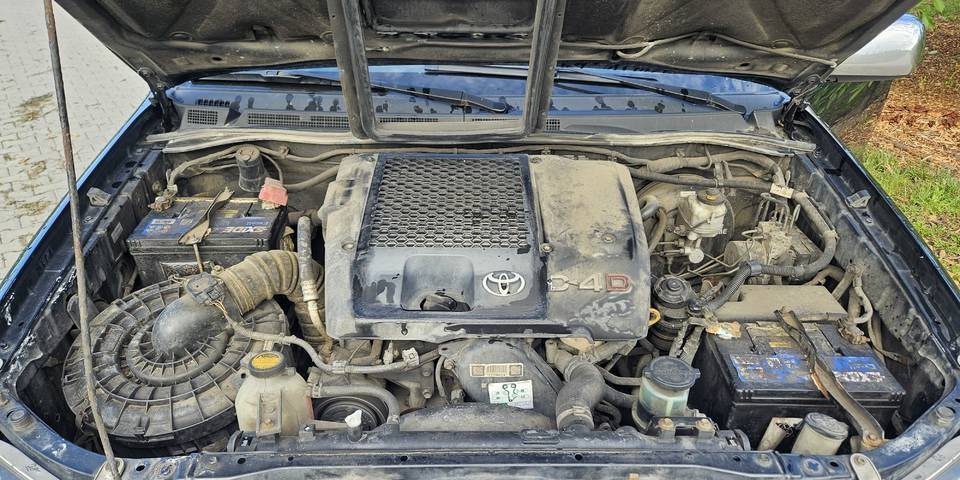 Locação de  Toyota Hilux 3.0 SR5 automat 4x4 Toyota Hilux 3.0 SR5 automat 4x4: foto 12