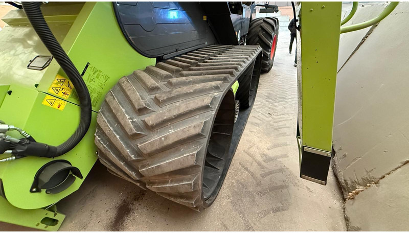 Claas Lexion 770 TT Vario 1080 - Ceifeira debulhadora: foto 4 Claas Lexion 770 TT Vario 1080 - Ceifeira debulhadora: foto 4
