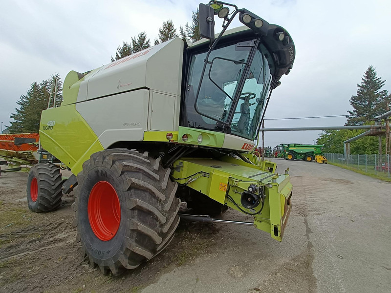 Claas Tucano 480 V750 - Ceifeira debulhadora: foto 5 Claas Tucano 480 V750 - Ceifeira debulhadora: foto 5