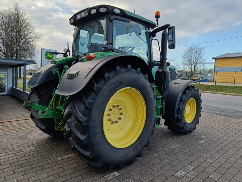 John Deere 6215R - Trator: foto 3 John Deere 6215R - Trator: foto 3