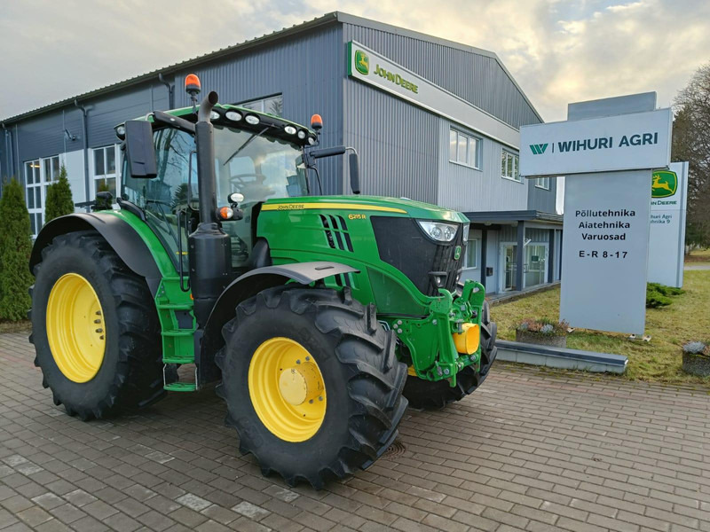 John Deere 6215R - Trator: foto 1 John Deere 6215R - Trator: foto 1