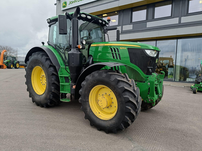 John Deere 6215R - Trator: foto 1 John Deere 6215R - Trator: foto 1