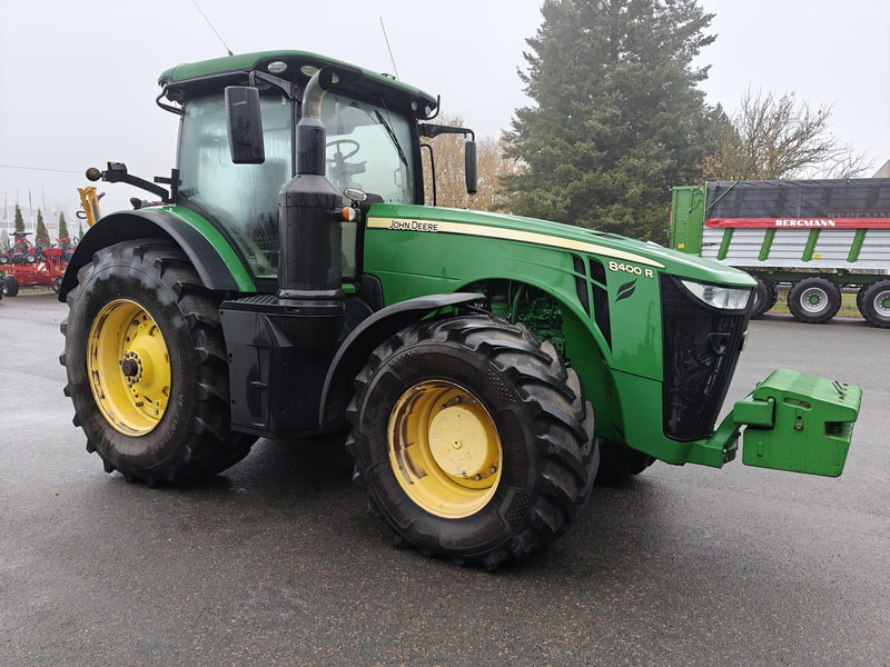 John Deere 8400R - Trator: foto 1 John Deere 8400R - Trator: foto 1