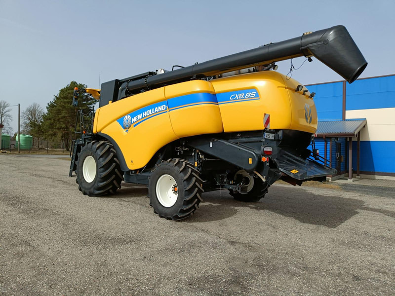 New Holland CX 8.85 - Ceifeira debulhadora: foto 3 New Holland CX 8.85 - Ceifeira debulhadora: foto 3