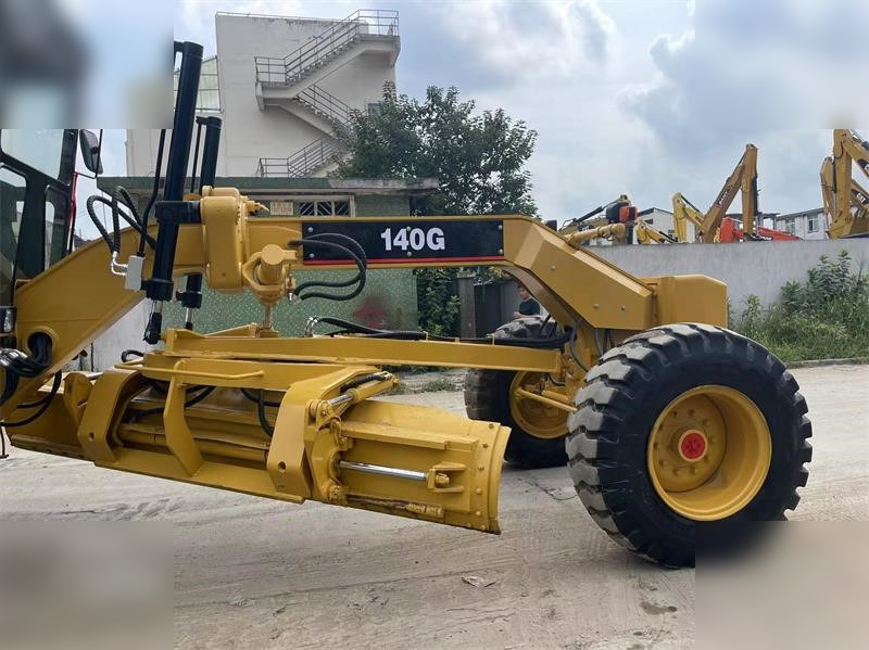 CATERPILLAR 140G - Motoniveladora: foto 5 CATERPILLAR 140G - Motoniveladora: foto 5