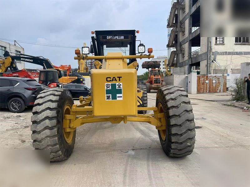 CATERPILLAR 140G - Motoniveladora: foto 2 CATERPILLAR 140G - Motoniveladora: foto 2