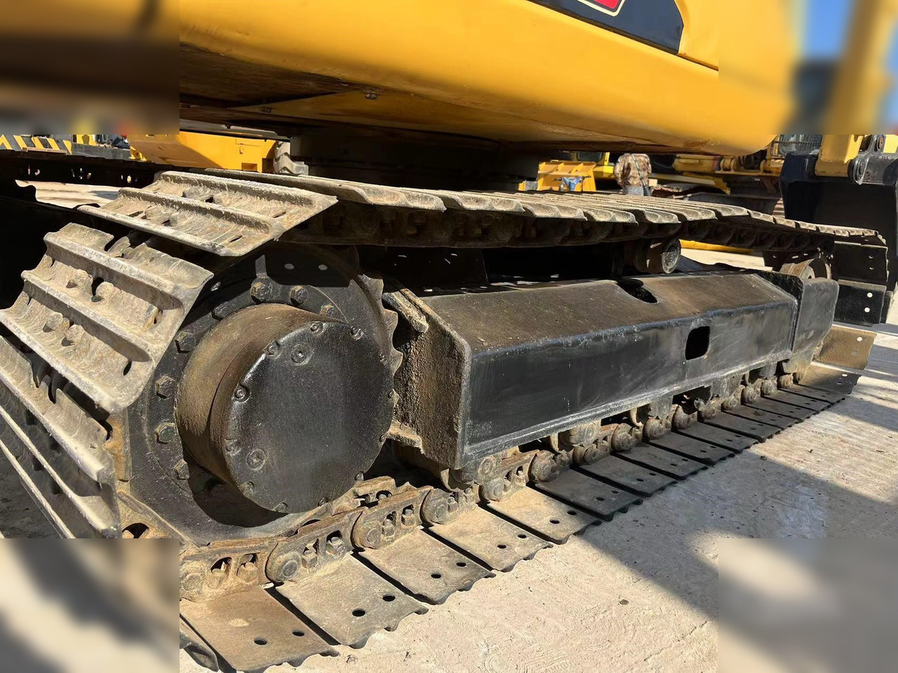 CATERPILLAR 307D - Escavadora de rastos: foto 5 CATERPILLAR 307D - Escavadora de rastos: foto 5