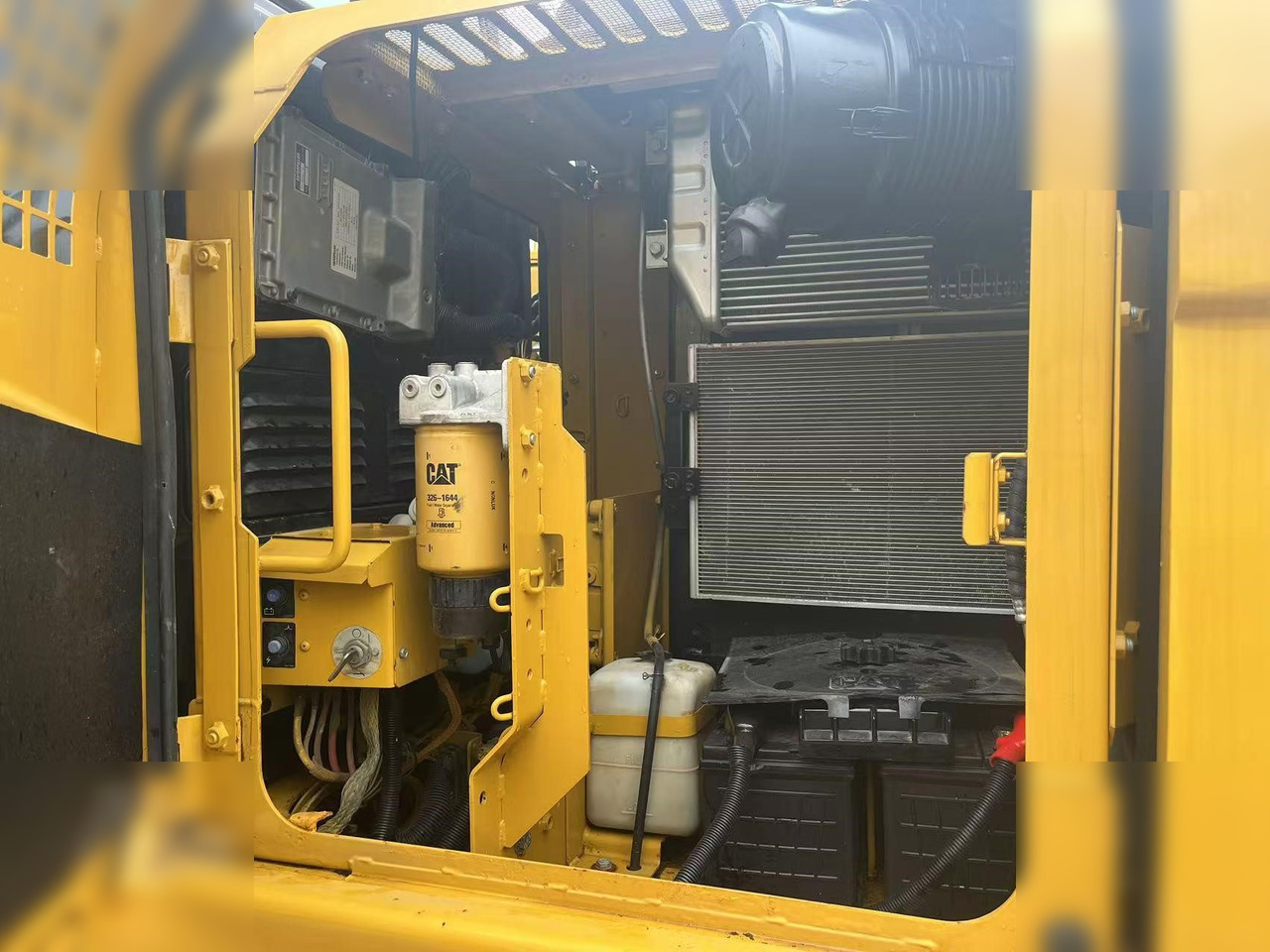 CATERPILLAR 312D2 GC - Escavadora de rastos: foto 4 CATERPILLAR 312D2 GC - Escavadora de rastos: foto 4