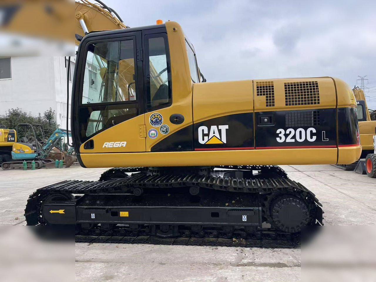 CATERPILLAR 320C - Escavadora de rastos: foto 4 CATERPILLAR 320C - Escavadora de rastos: foto 4