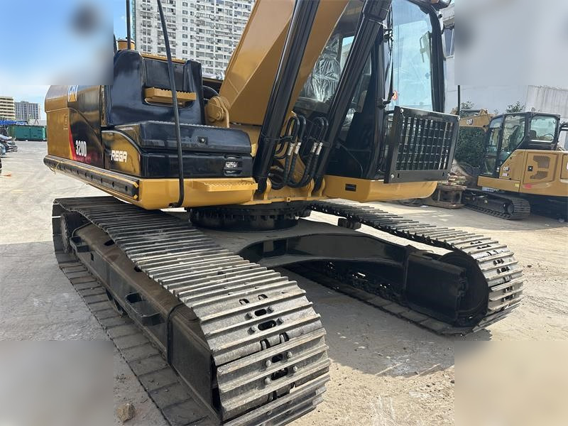 Escavadora de rastos CATERPILLAR 320D: foto 8
