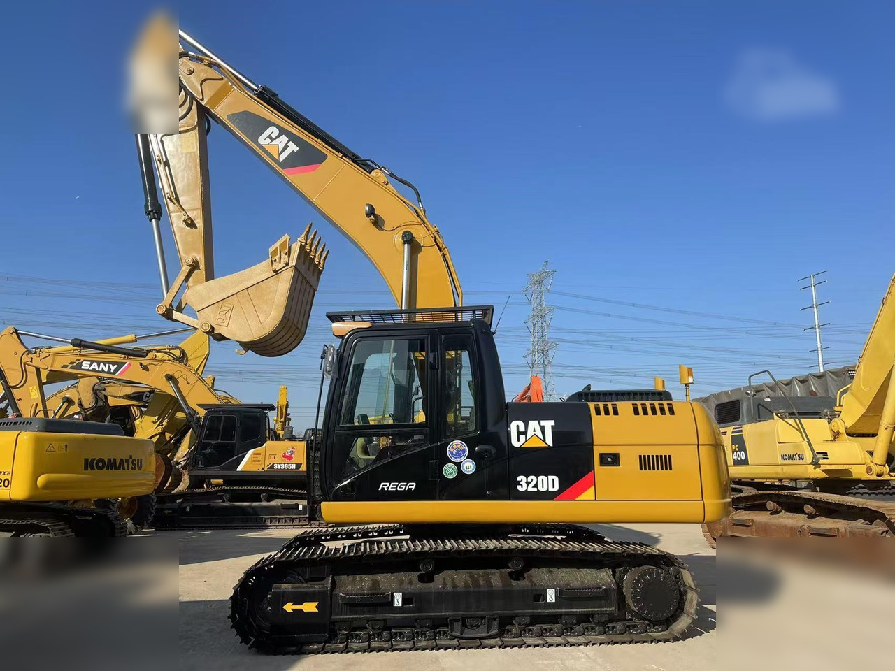 CATERPILLAR 320D - Escavadora de rastos: foto 1 CATERPILLAR 320D - Escavadora de rastos: foto 1