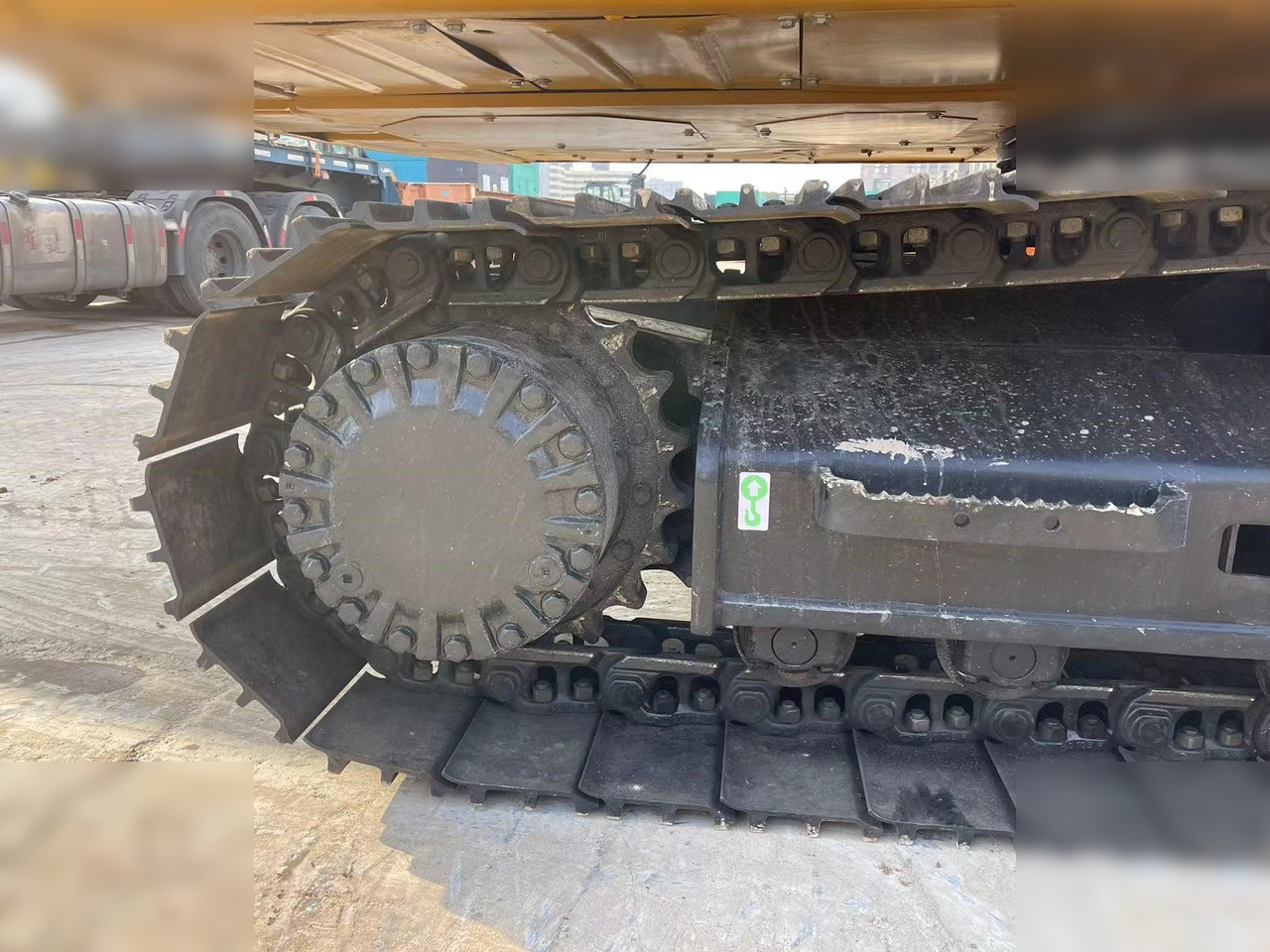 CATERPILLAR 320D2 - Escavadora de rastos: foto 4 CATERPILLAR 320D2 - Escavadora de rastos: foto 4