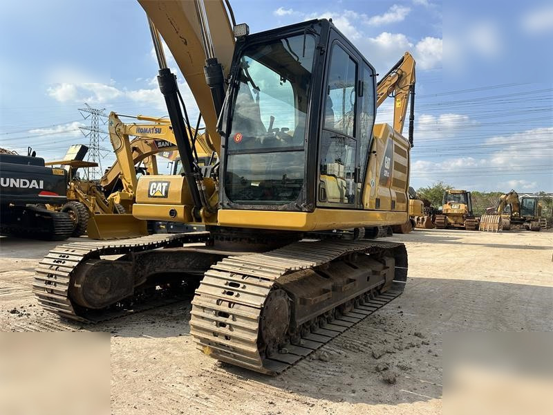Escavadora de rastos CATERPILLAR 320GC: foto 6