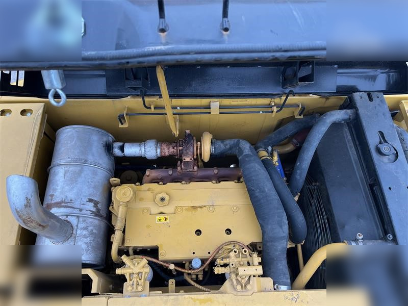 Escavadora de rastos CATERPILLAR 323DL: foto 10