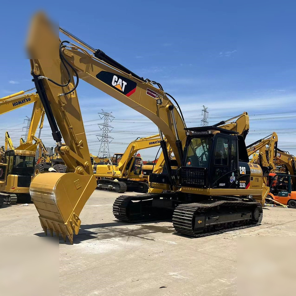CATERPILLAR 323DL - Escavadora de rastos: foto 1 CATERPILLAR 323DL - Escavadora de rastos: foto 1