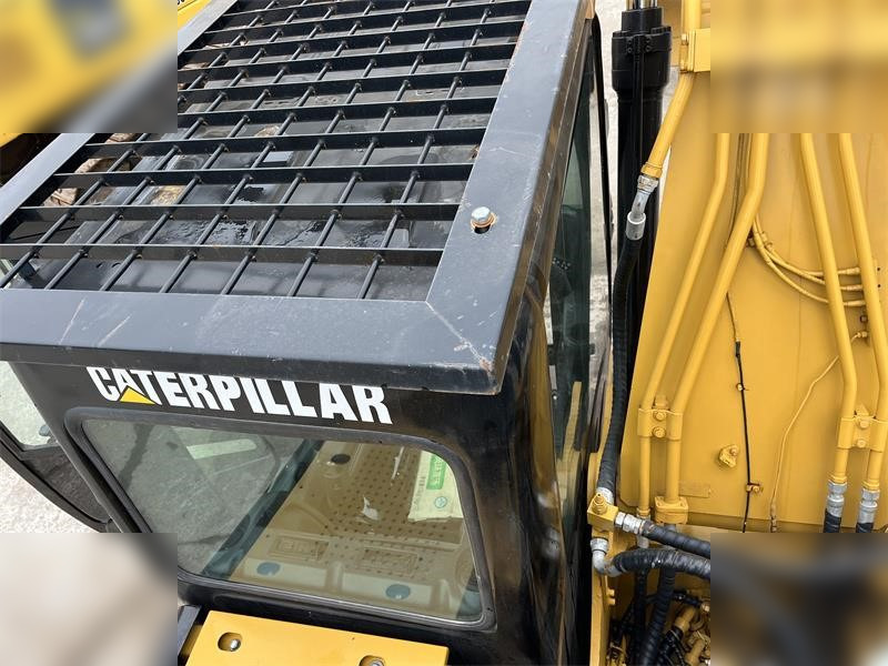 Escavadora de rastos CATERPILLAR 323DL: foto 6