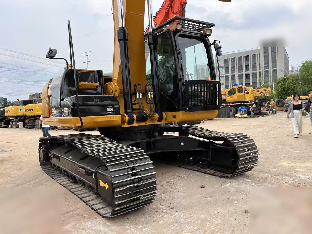 CATERPILLAR 325D - Escavadora de rastos: foto 5 CATERPILLAR 325D - Escavadora de rastos: foto 5