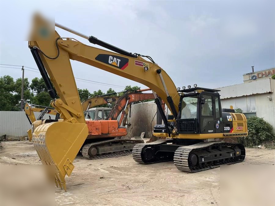 CATERPILLAR 325DL - Escavadora de rastos: foto 3 CATERPILLAR 325DL - Escavadora de rastos: foto 3