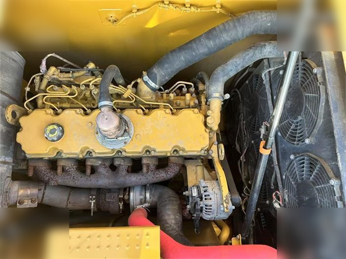 Locação de CATERPILLAR 330 CATERPILLAR 330: foto 9